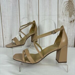 Naturalizer Sandals Leather Strappy Dressy Heels Comfort Shoes Tan Size 9.5 Wide